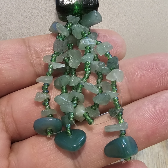 Chinese Natural Triple Strand Jadine/Aventurine Necklace&Andara Crystal Pendant. - Picture 6 of 9
